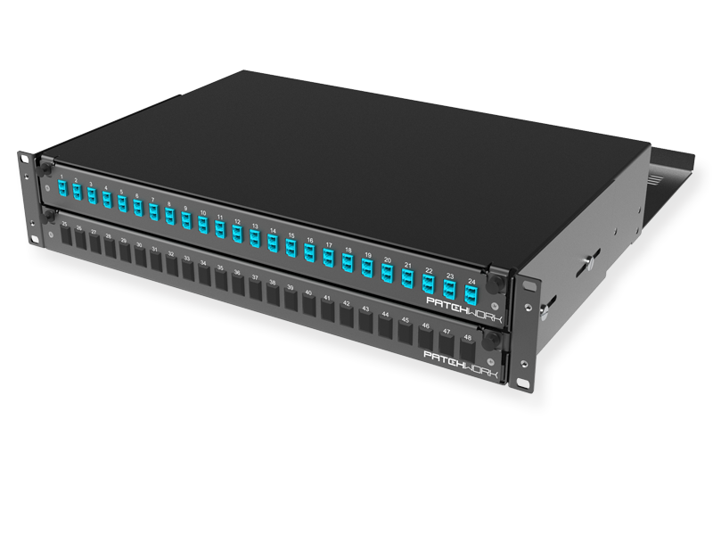 FO panel 24 x LC Duplex порта, 50/125 OM3
